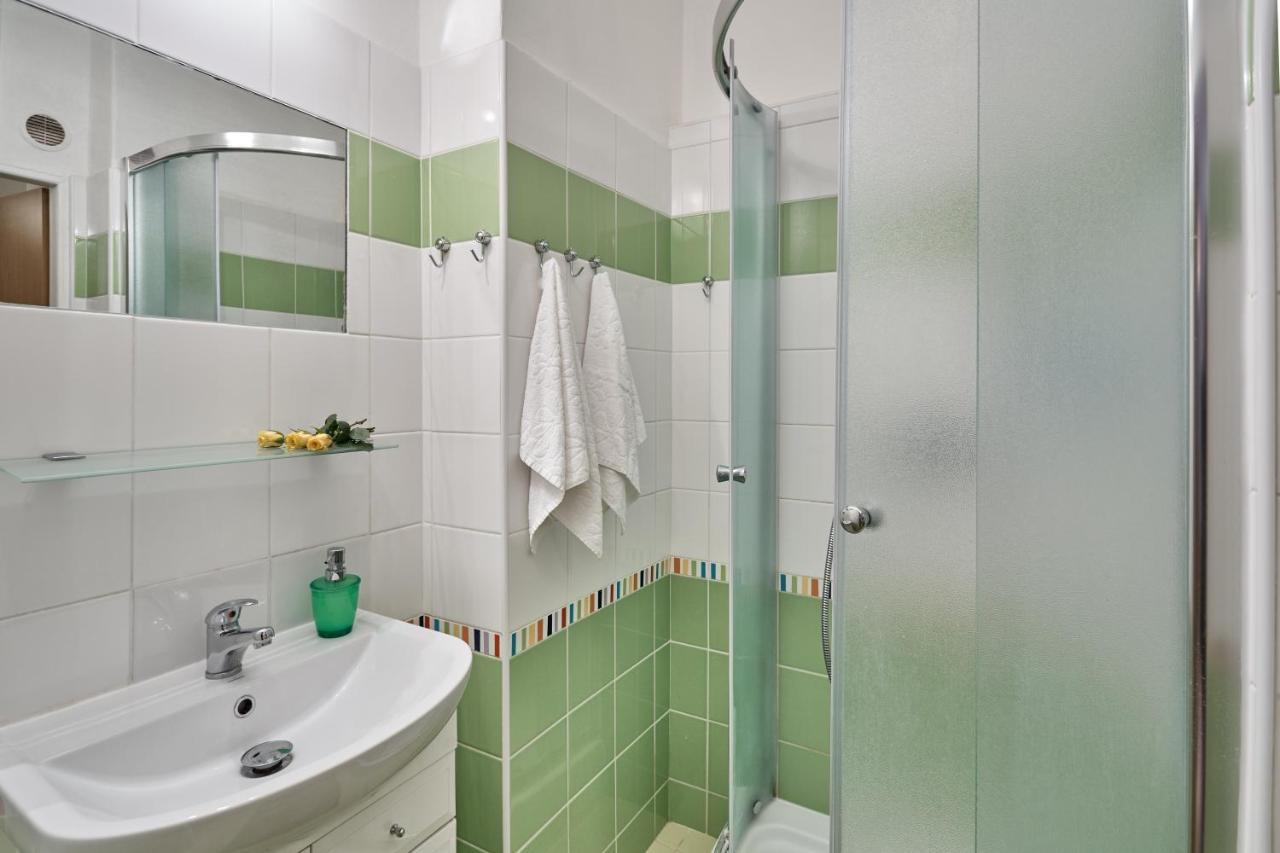 Apartment U Medvidka カルロヴィ・ヴァリ エクステリア 写真